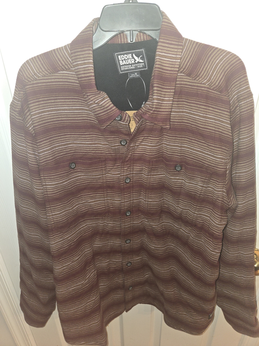 Eddie Bauer Men's XL Striped Button-Up Jacket - Burgundy/Tan. Lined
